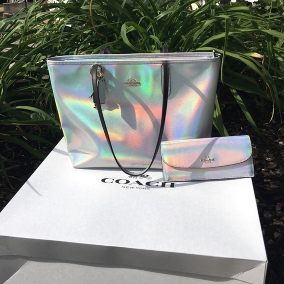 🌺Coach SILVER HOLOGRAM 75 anniversary BAG ,WALLET and ROBOT bag SET - Picture 1 of 13